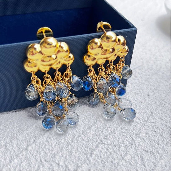 Drop earrings with blue stones in cloud design