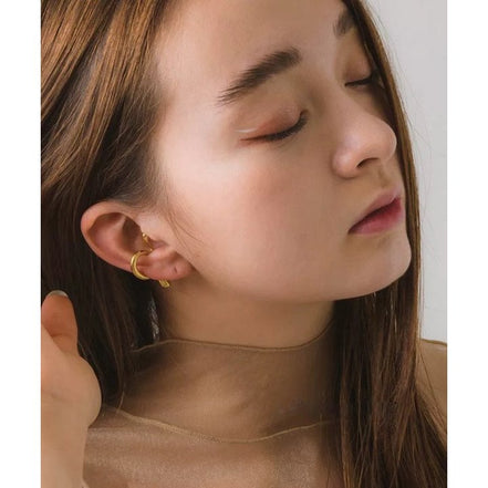 Floating Ear Cuff