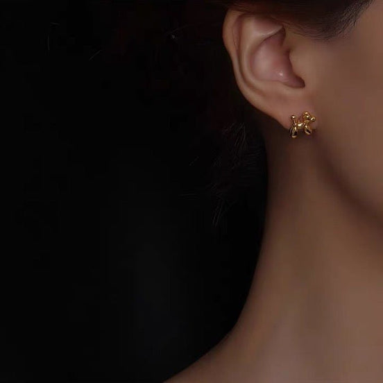 Cute little balloon dog earrings – gold and silver