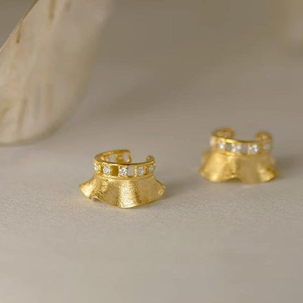 Rocklinie Ear Cuff