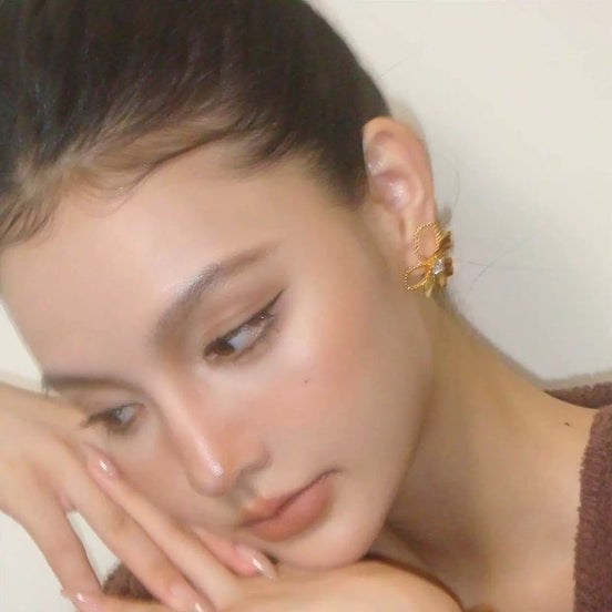 Unique design earrings with vibrant flowers