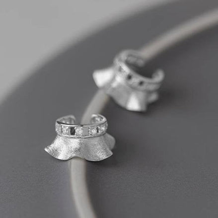 Rocklinie Ear Cuff