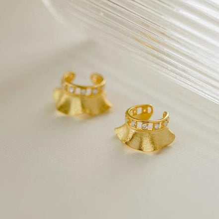 Rocklinie Ear Cuff