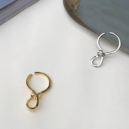 Knot Earcuff