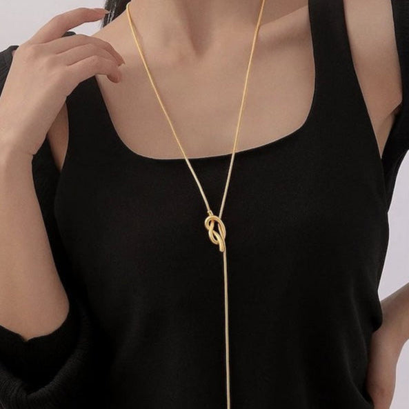 Golden Drape Long Necklace