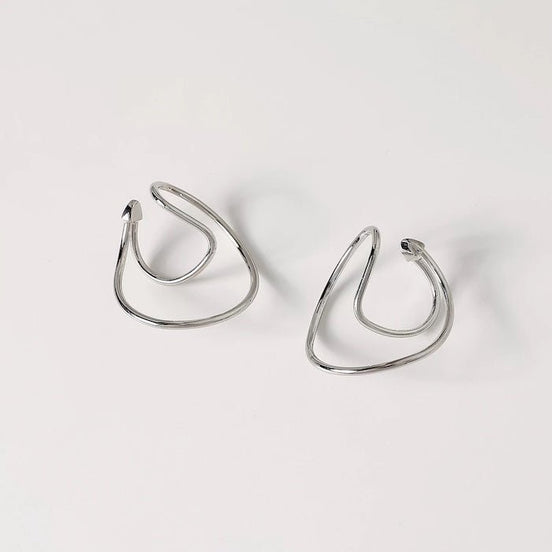 Geometric 3D ear cuff with flowing line – one pair