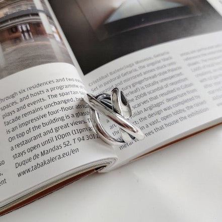 Crossline Ring