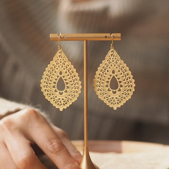 Filigree flower earrings in bohemian style