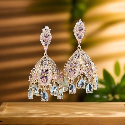 French palace earrings inspired by wind chimes