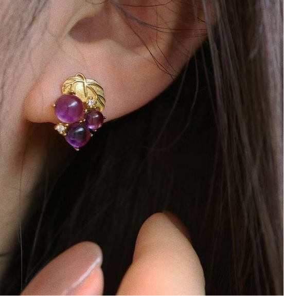 Delicate grape design amethyst earrings