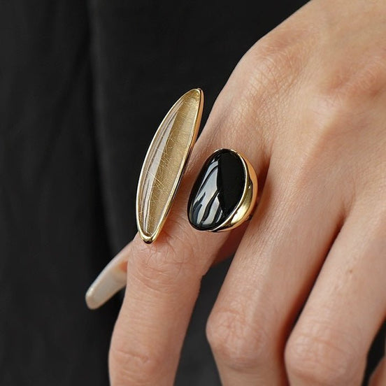 Onyx ring with golden quartz