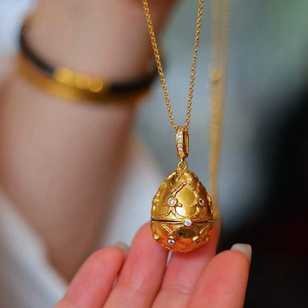 Czarina Ruby Egg