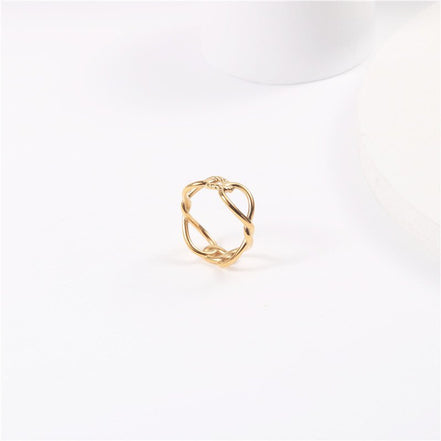 Edelstahl Ring, aus aneinander geflochteten Kettengliedern