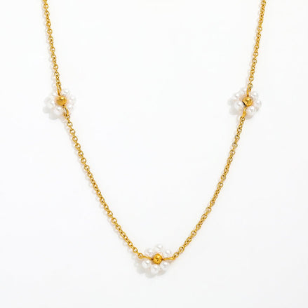 vergoldete Edelstahlhalskette, mit kleinen Blüten aus Miniperlen