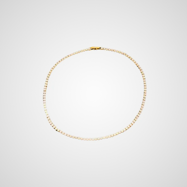 Halskette mit Diamant -Look, minimalistisch 