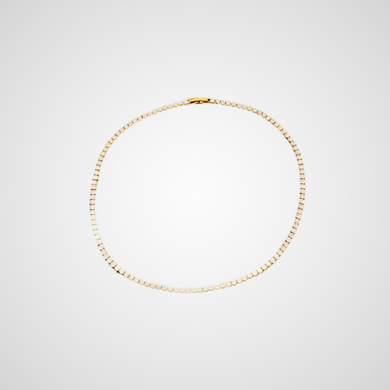 Halskette mit Diamant -Look, minimalistisch 