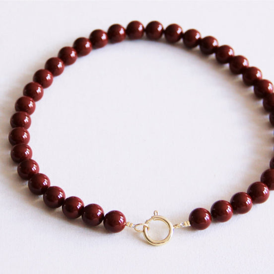 Natursteinperlenarmband mit Burgrund