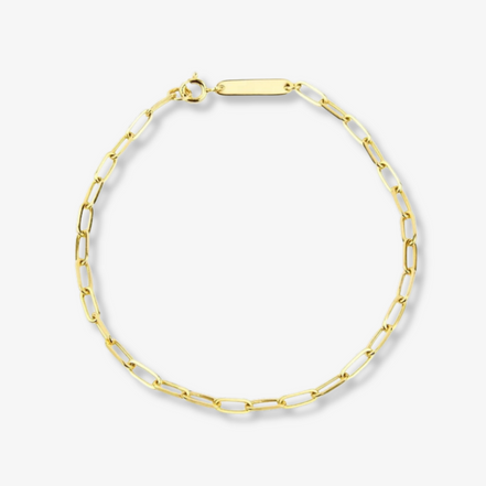 Armband mit zarter und filigrane Gestaltung, die aus kleinen Paperclip-Kettengliedern