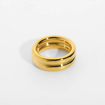 Edelstahl Ring, vergoldet, im Bold-Look, zweieinander gegossene Ringe.