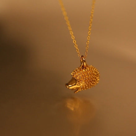 Goldene Igel Halskette