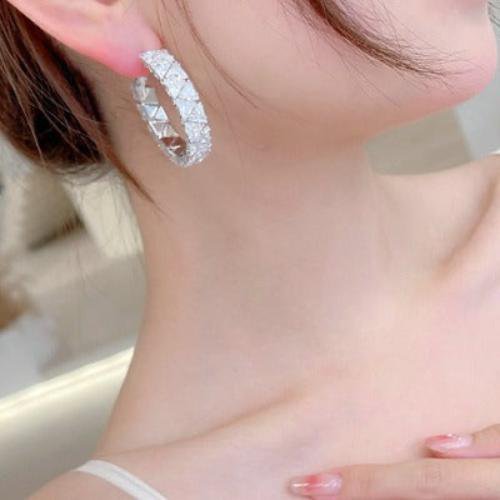 Luxurious diamond-look hoop earrings