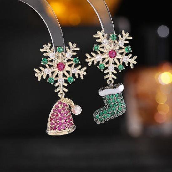 Santa’s Little Charms