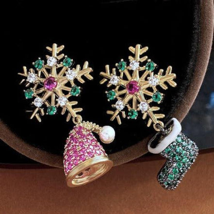 Santa’s Little Charms