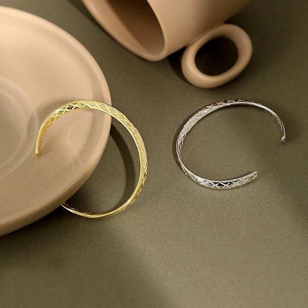 Funkle Star Bangle