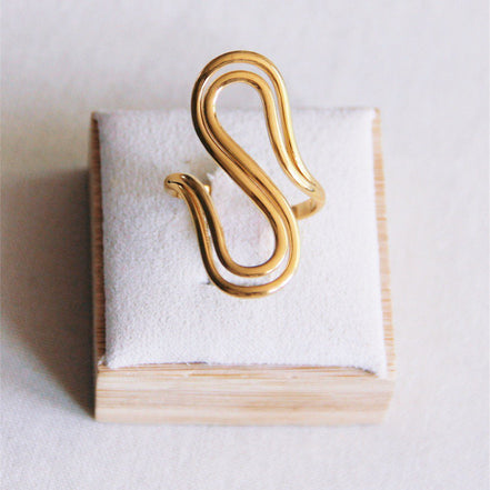 geloopter, Goldfarbener Edelstahlring